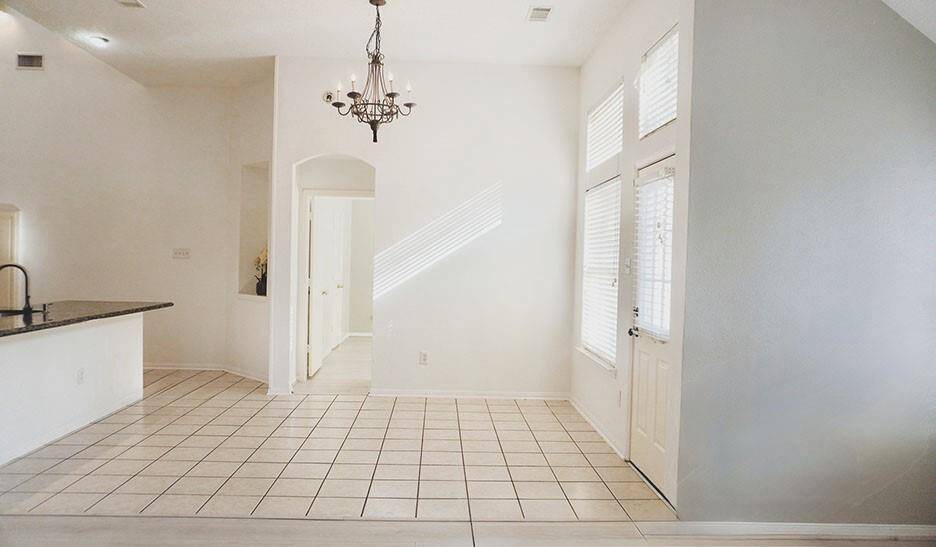 dining breakfast nook