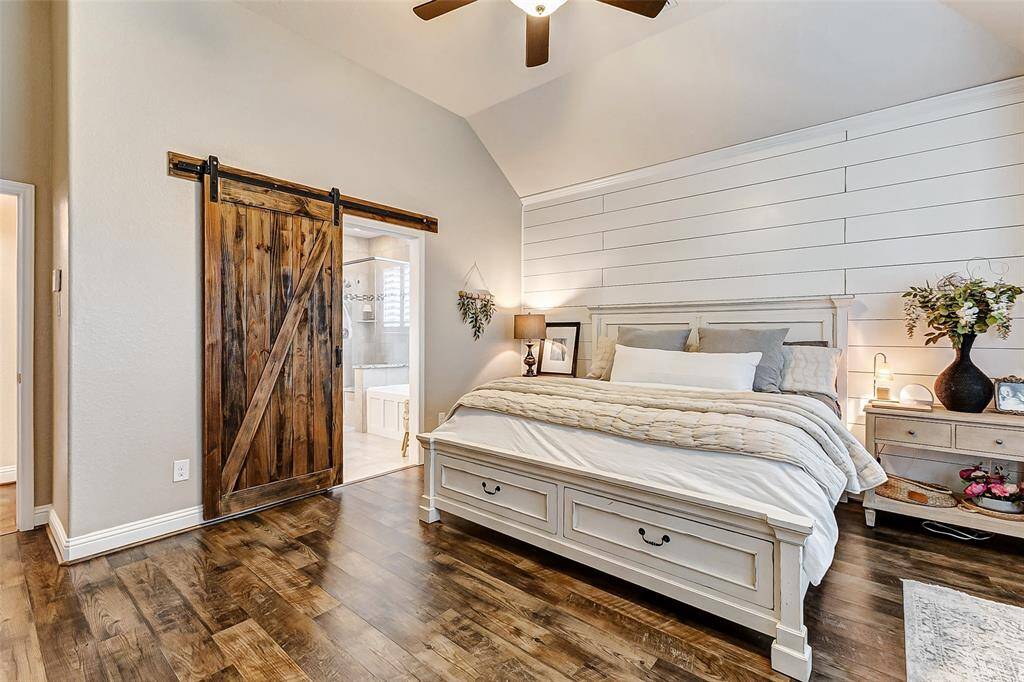 You'll also have plenty of space for your large bedroom set. Continue through the elegant sliding door to discover your private ensuite bathroom.