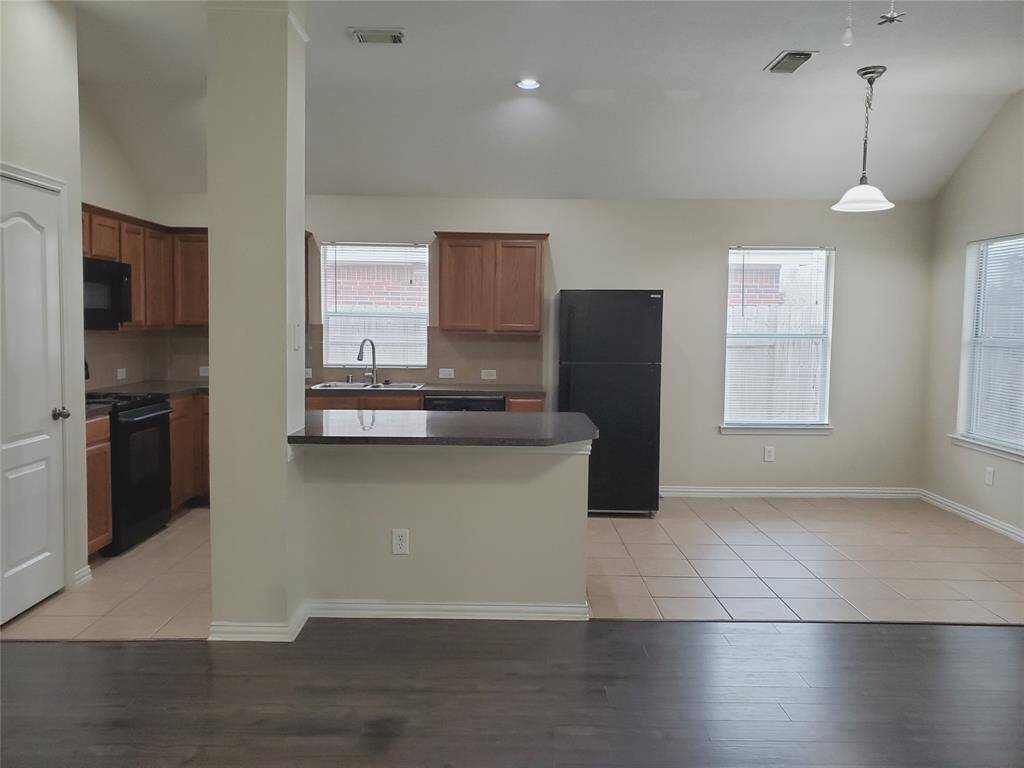 All appliances included