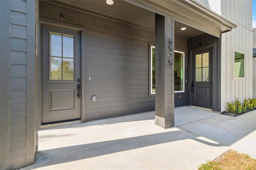 The covered patio offers a perfect outdoor retreat, featuring split entrances for added privacy and convenience. Whether you're enjoying your morning coffee or hosting guests, this space seamlessly blends comfort and style.