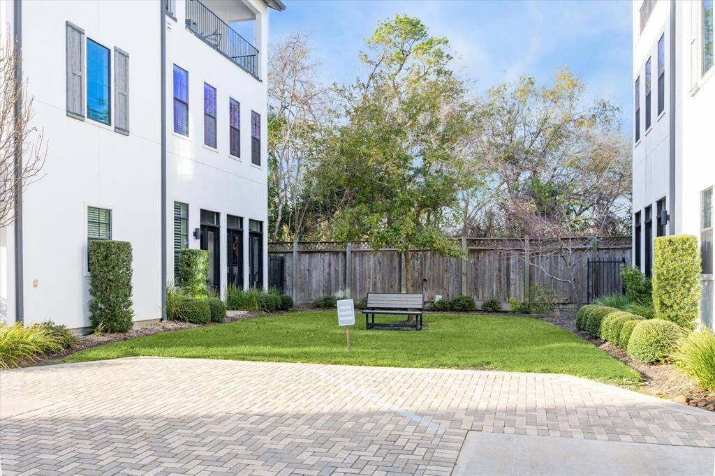 Additional guest parking spots next to the home