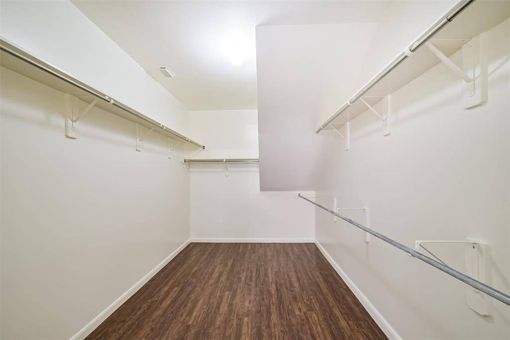 A huge walk-in closet that's perfect for all your wardrobe essentials!