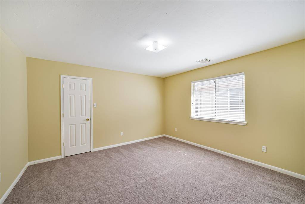 2nd Floor: Secondary Bedrooms