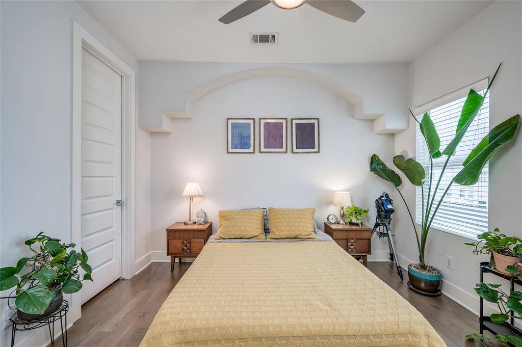 The 4th floor could be a private guest suite.