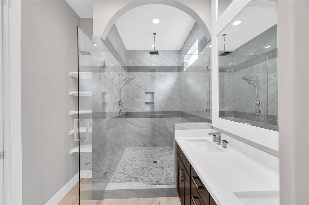 All bedrooms have walk-in closets and bath en suite.