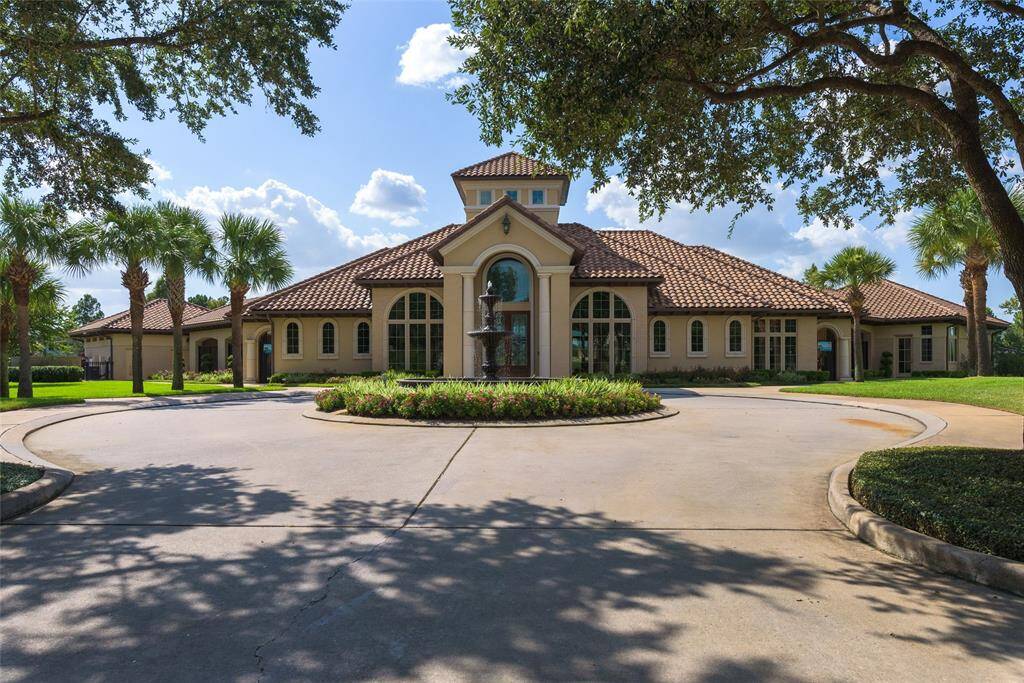 The fully-equipped fitness center ensures residents have access to everything they need to maintain an active lifestyle, while the playground provides a safe, fun space for children.