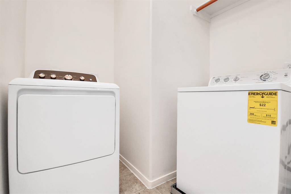 Washer and Dryer Included !!