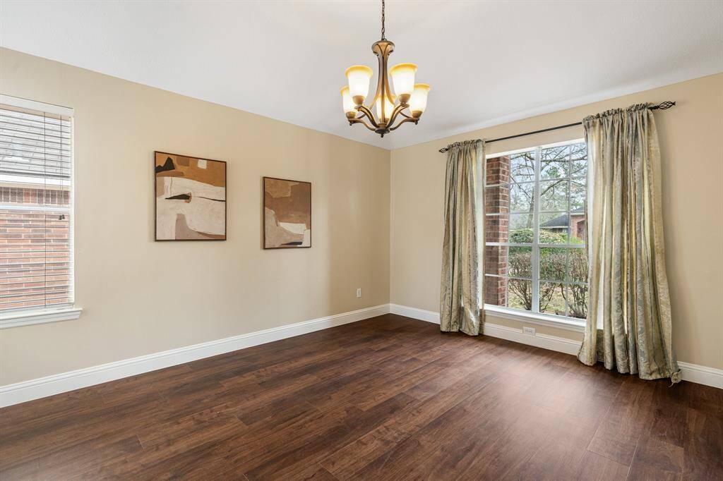 Formal Dining or Sitting Room