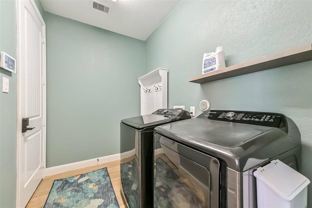Downstairs laundry room