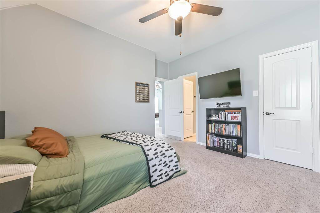 Secondary bedroom upstairs with on-suite