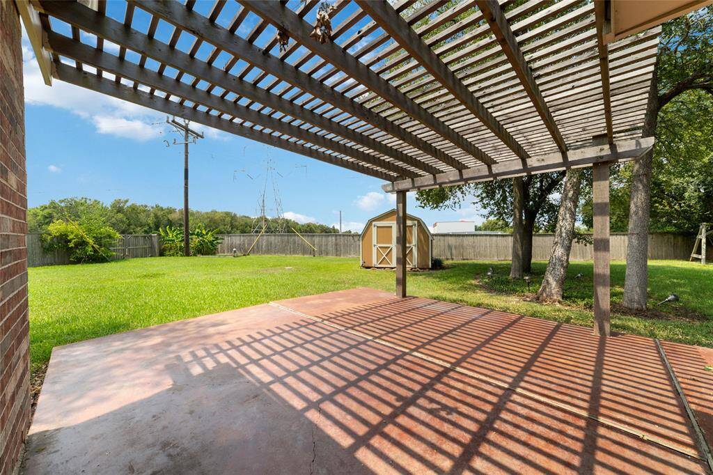 Covered patio
