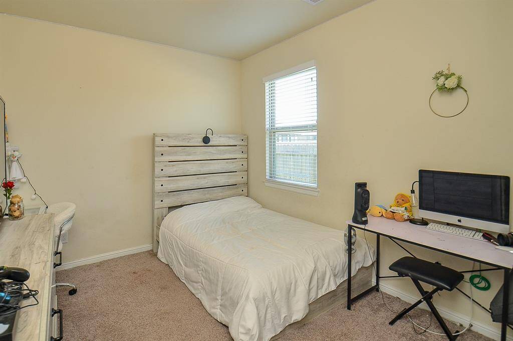Secondary Bedroom