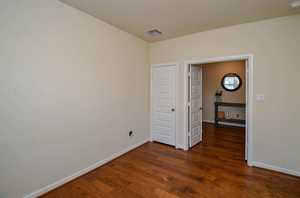 Office / Flex Space