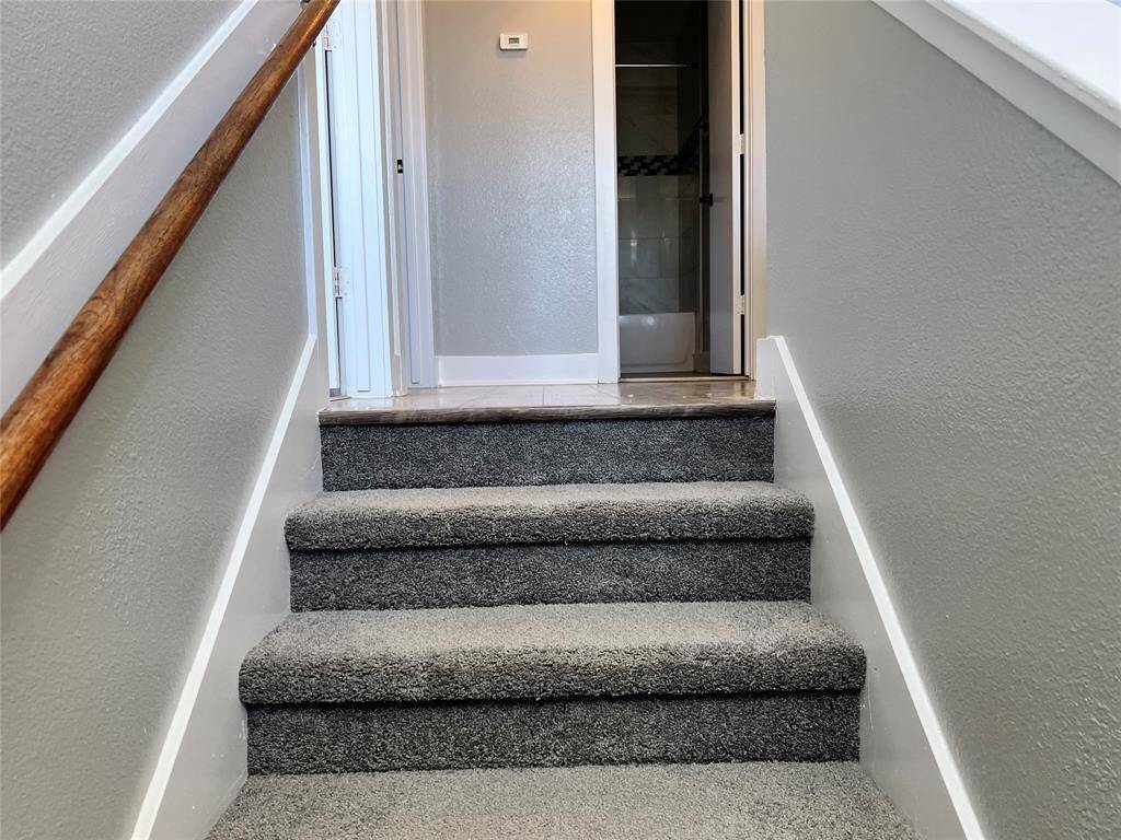 NEWLY INSTALL CARPETED STAIRS