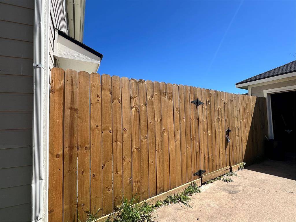 New fence