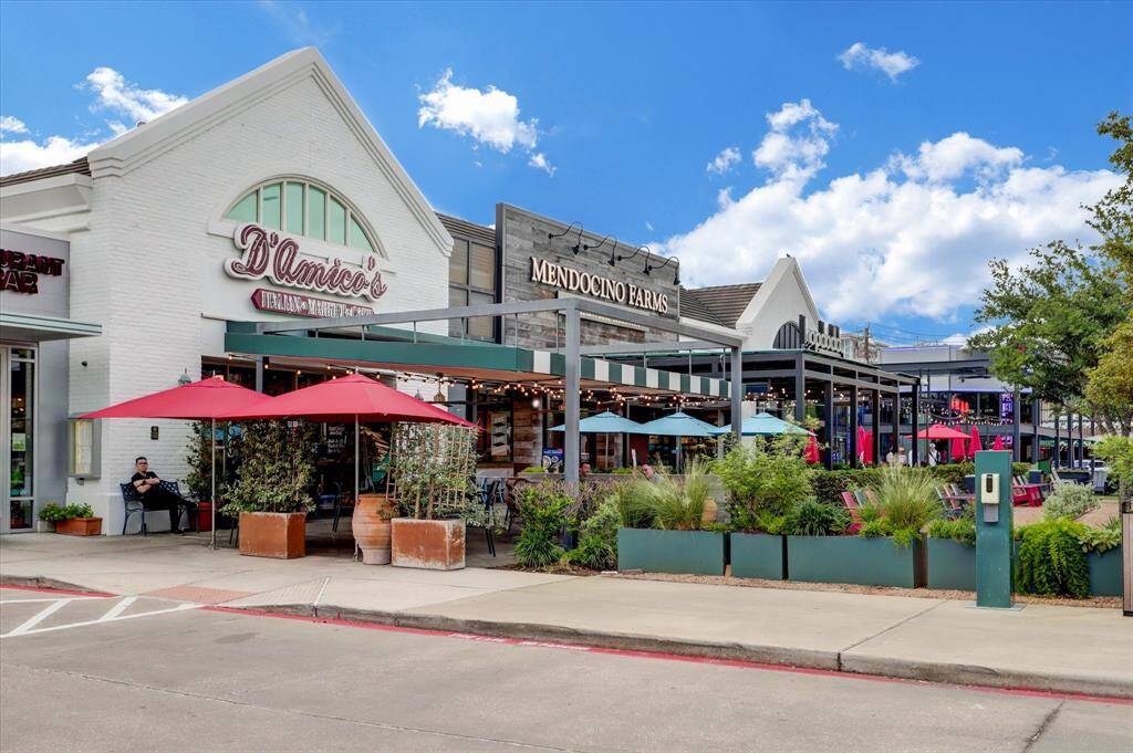 Rice Village is filled with national chain restaurants along with charming local establishments.