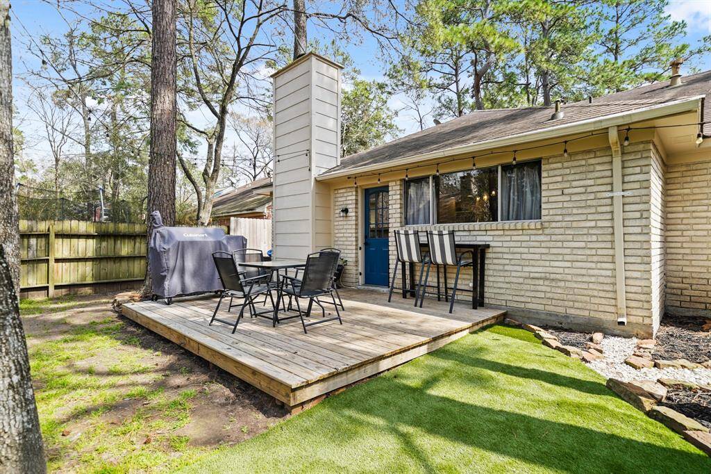 The 15' x 12' wood deck is accessible just off the family room with convenient access to the kitchen.