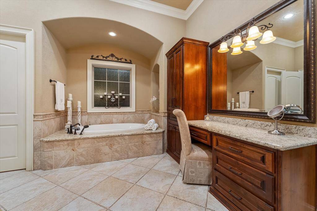Primary Bath seated vanity area