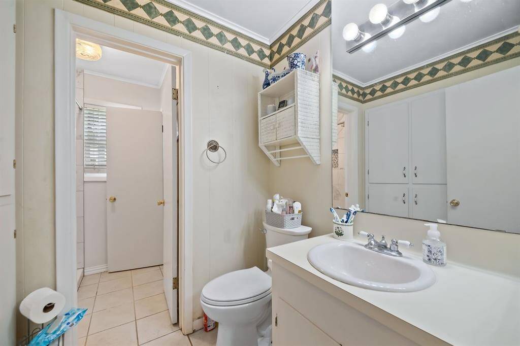 Primary bath