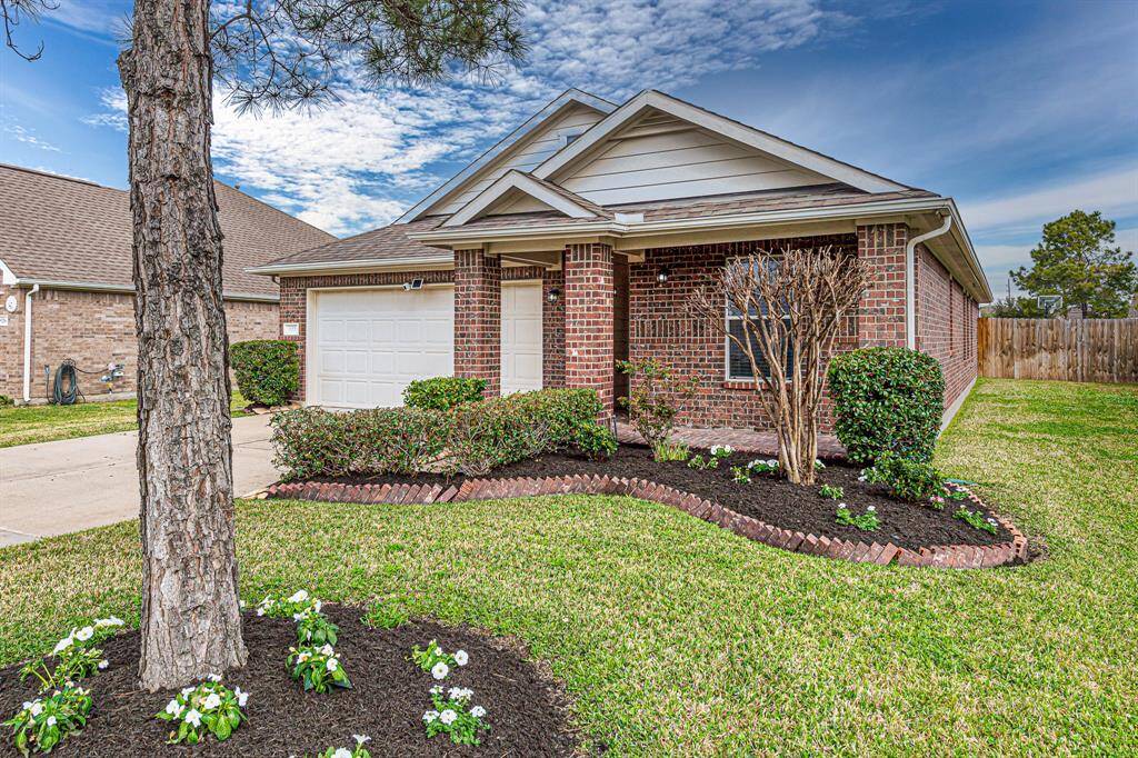 Stunning curb appeal
