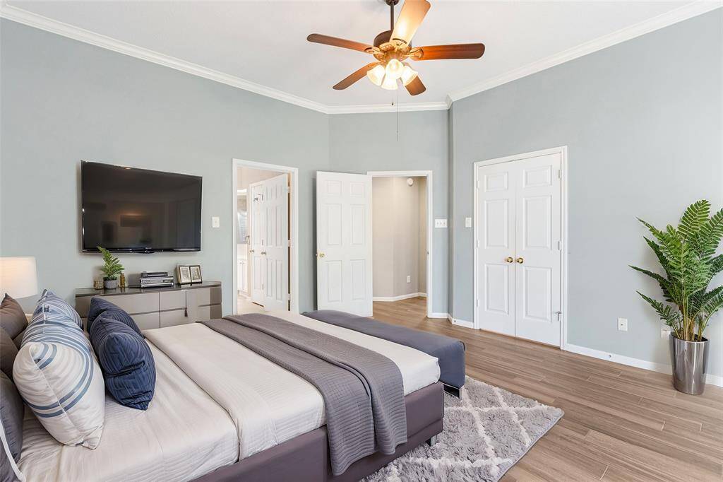 Another view of the spacious primary bedroom *virtually staged&