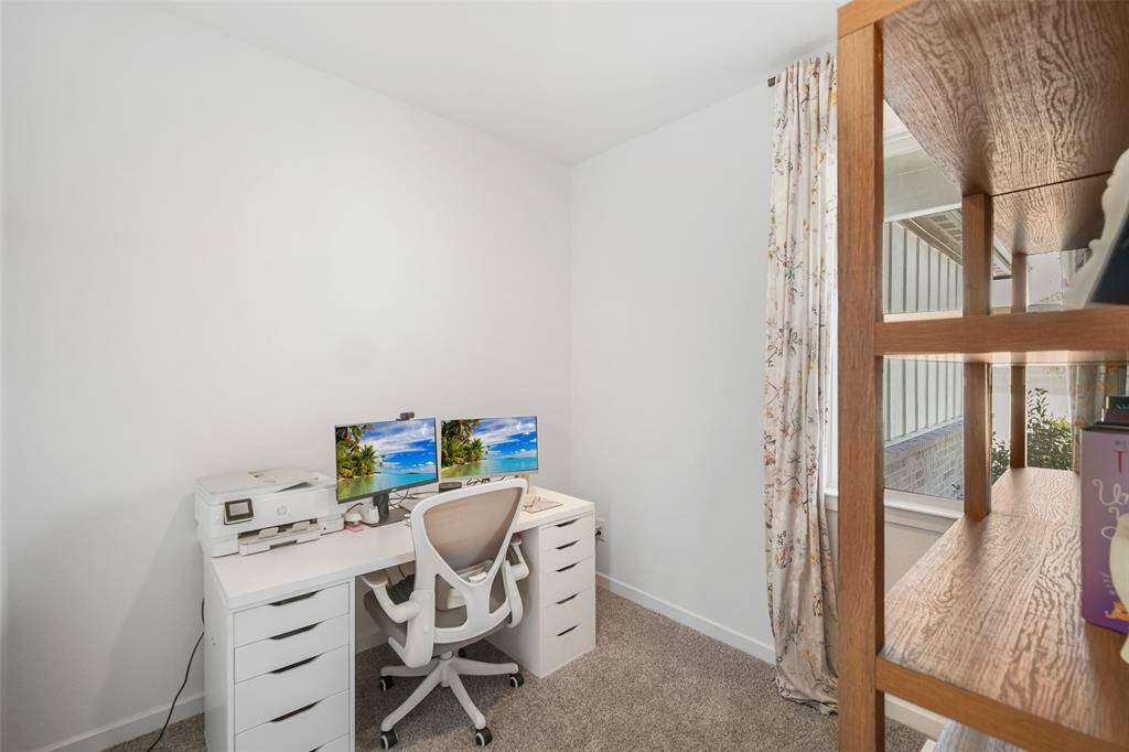 Working from home? This office is perfect!