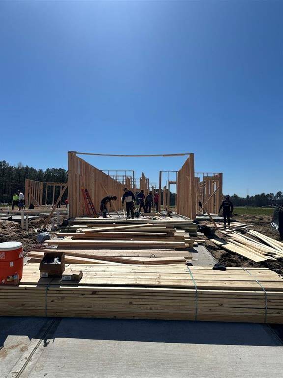 Let us show you how our advanced framing techniques have stood the test of time and allow more insulation for a quieter and more energy efficient home.
