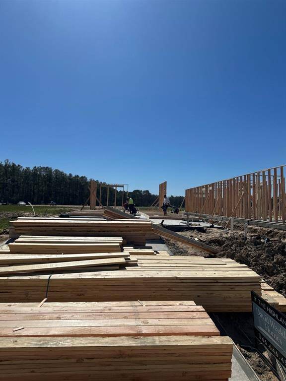 Let us show you how our advanced framing techniques have stood the test of time and allow more insulation for a quieter and more energy efficient home.