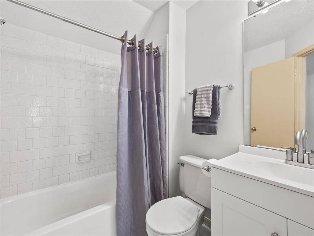 Updated second floor bathroom