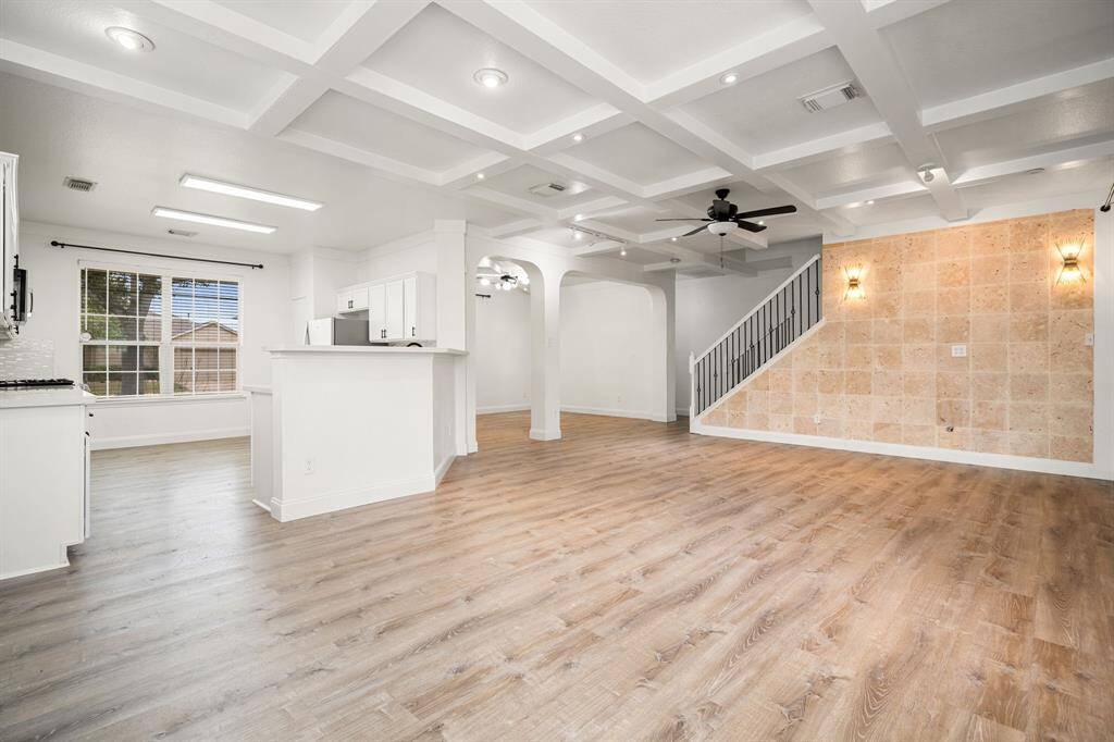 View of Breakfast, Living & Kitchen Layout