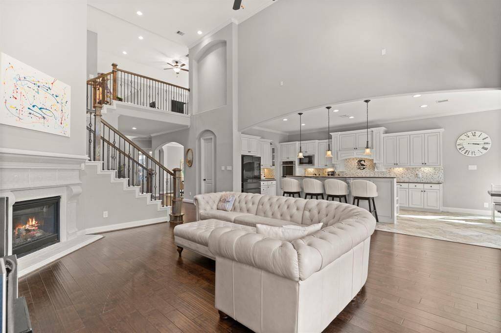 What's not to love about this space with a cozy gaslog fireplace.