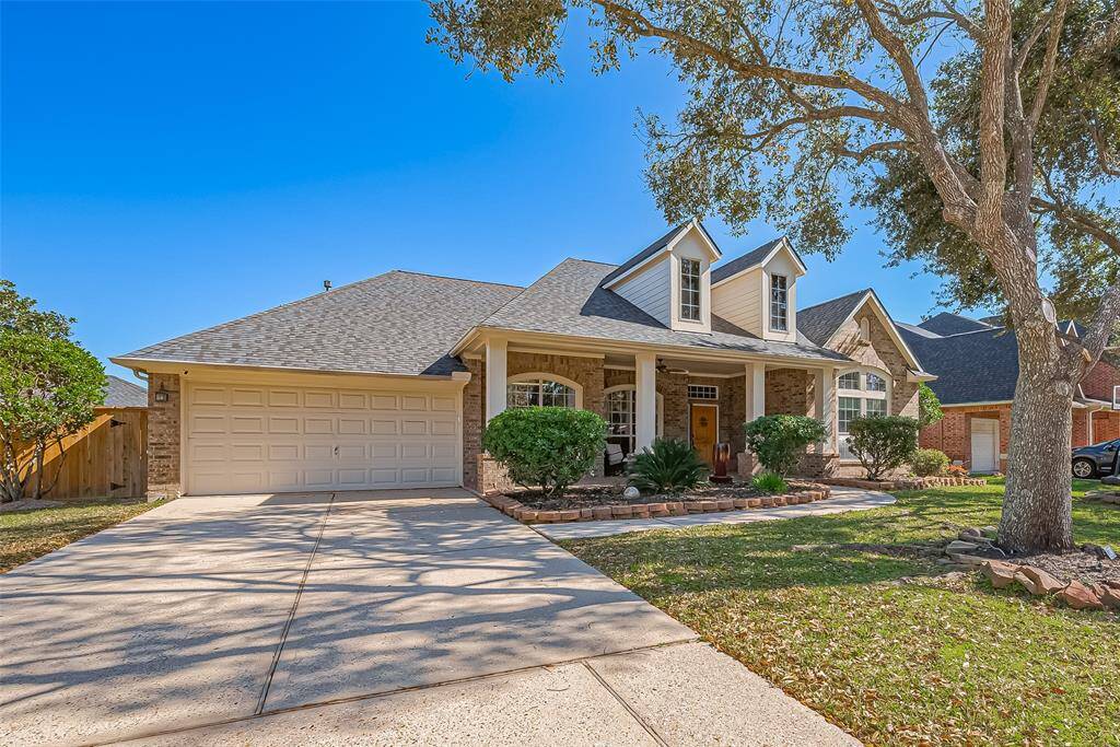 Spacious double driveway ensures ample guest parking.