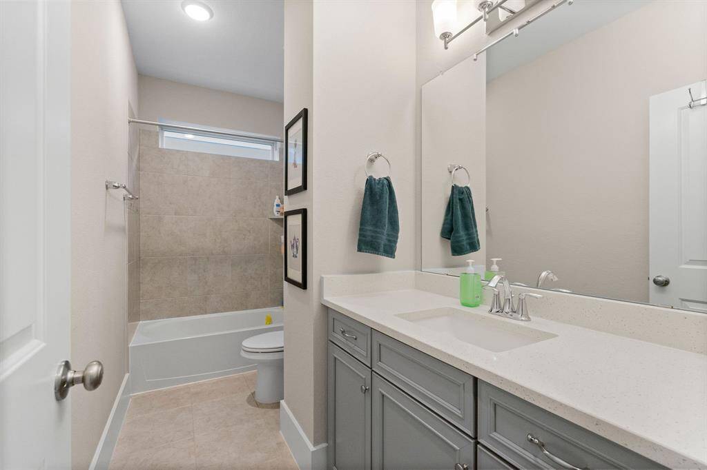 Secondary bath on second floor