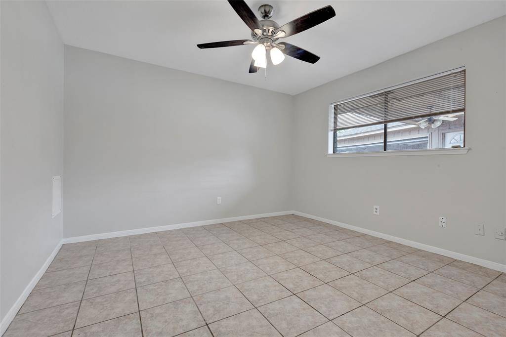 Bedroom4