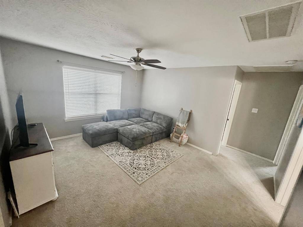 Game room upstairs