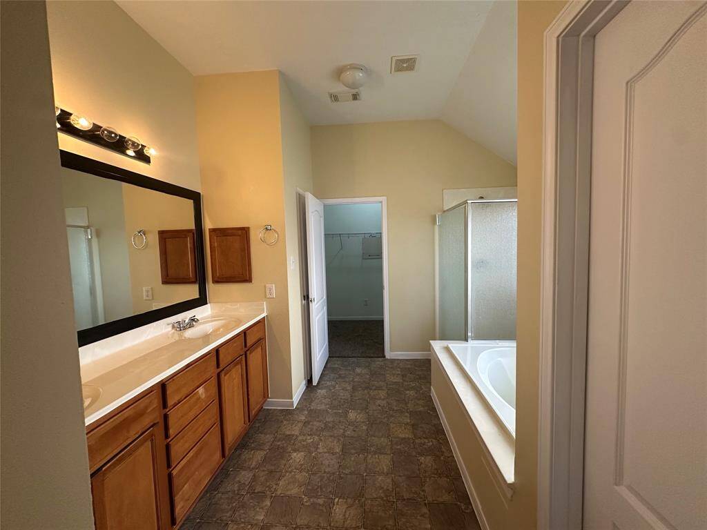 Primary bedroom with ensuite bathroom!