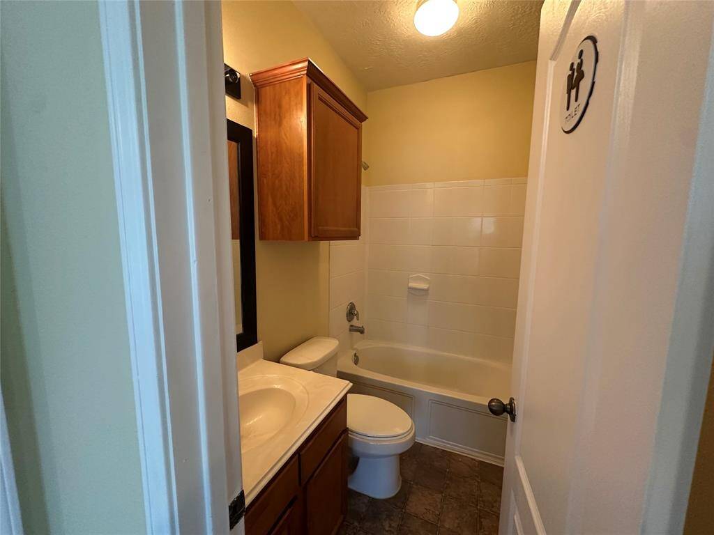 2nd full bathroom