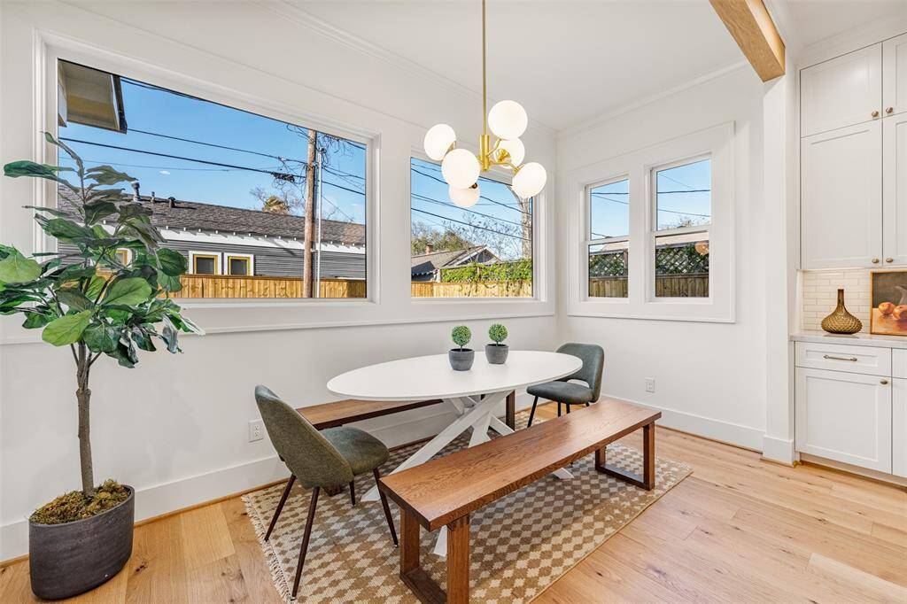 A bright and inviting breakfast nook, the perfect spot to start your day with a cup of coffee and a view.
