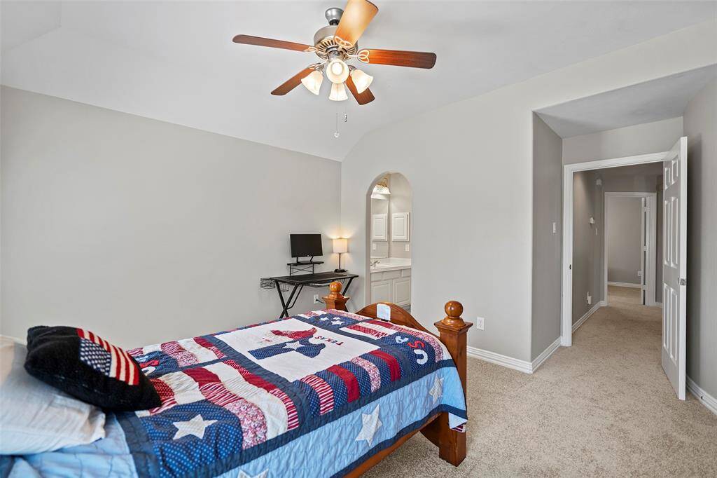 Another view of the previous bedroom showing you the jack-n-jill bathroom set up!