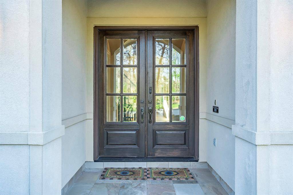 Welcome to superior living at 23 Wrangler! Inside has all the wonderful things this custom home has to offer.