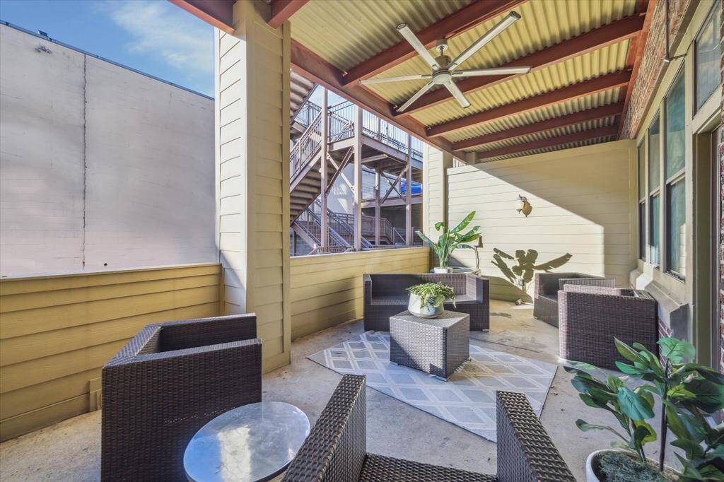 The spacious (23'x12') covered patio is perfect for your morning coffee or evening cocktail. Has unlimited possibilities!