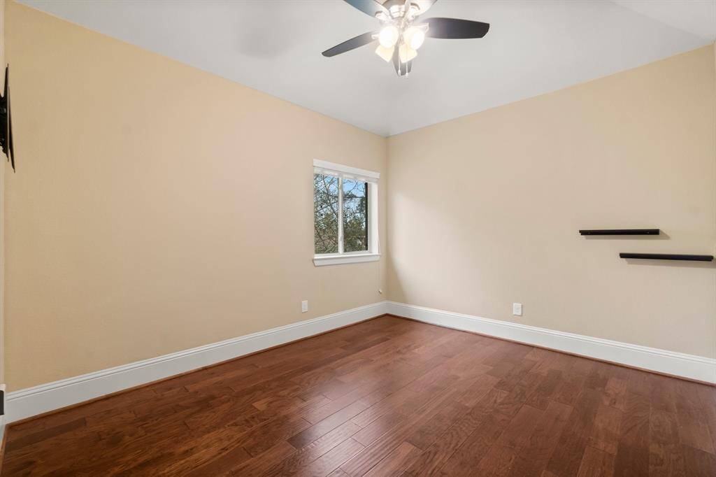 Secondary bedroom upstairs