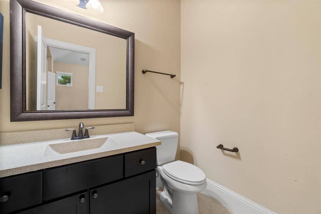 half bath in flex room can be expanded to a full bath