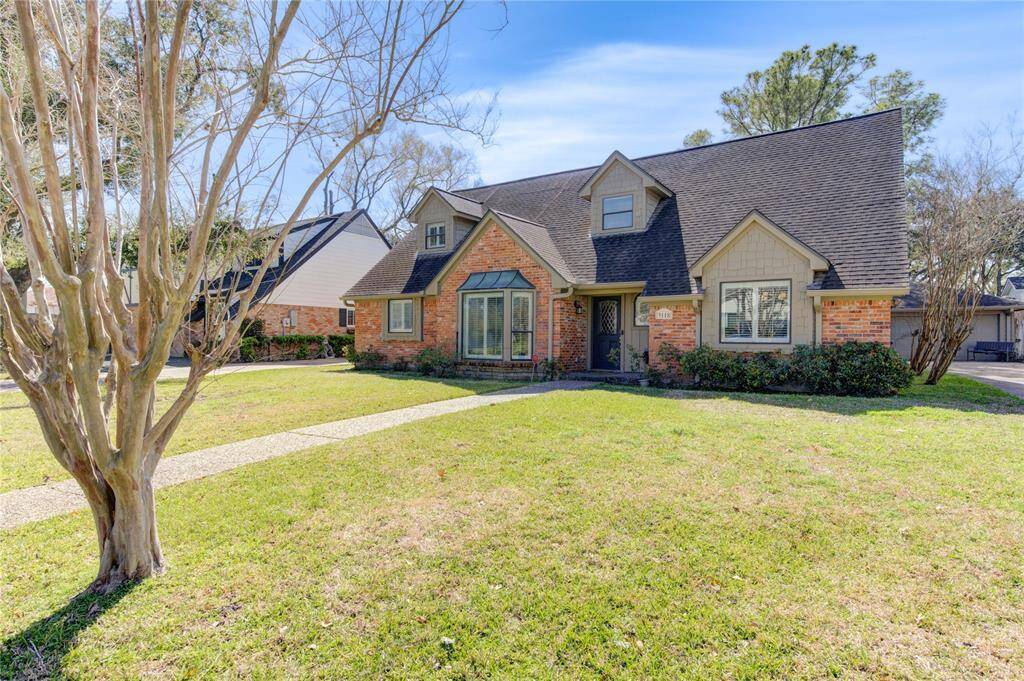 Garage on right size of home.