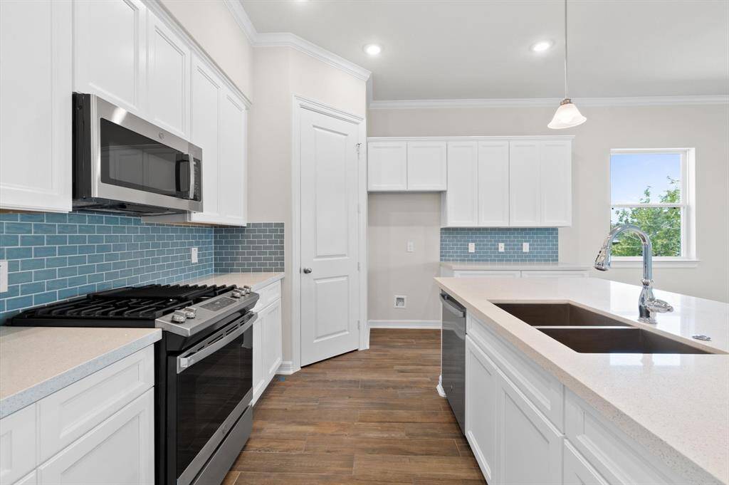 Picture of completed home same floor plan