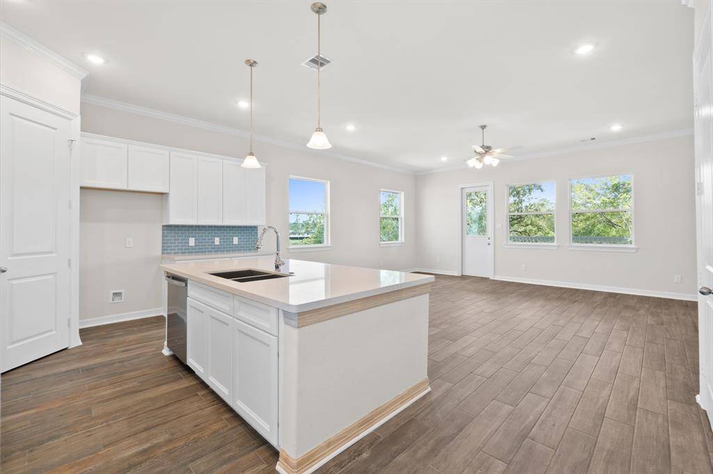 Picture of completed home same floor plan