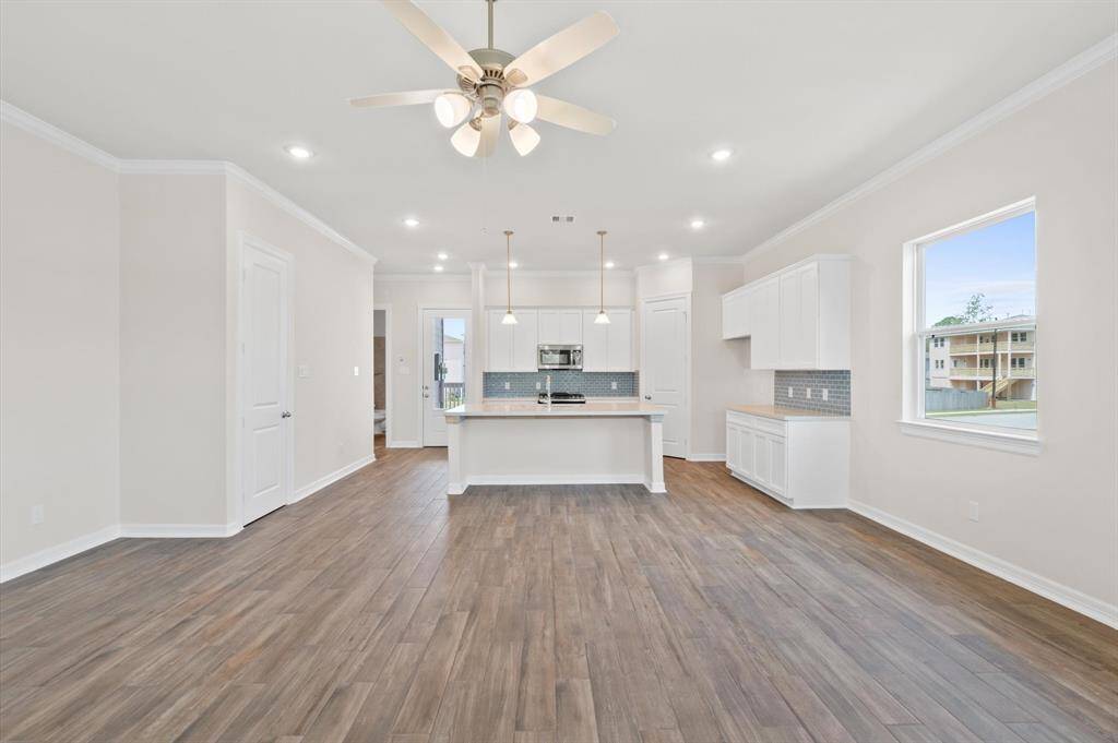 Picture of completed home same floor plan