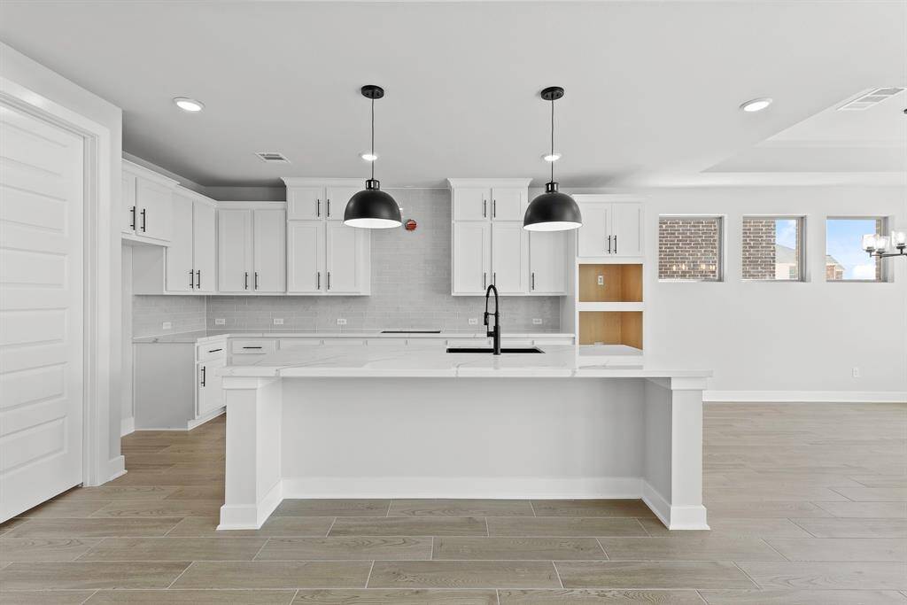 Representative photo. Home under construction. Design selections and colors may vary.