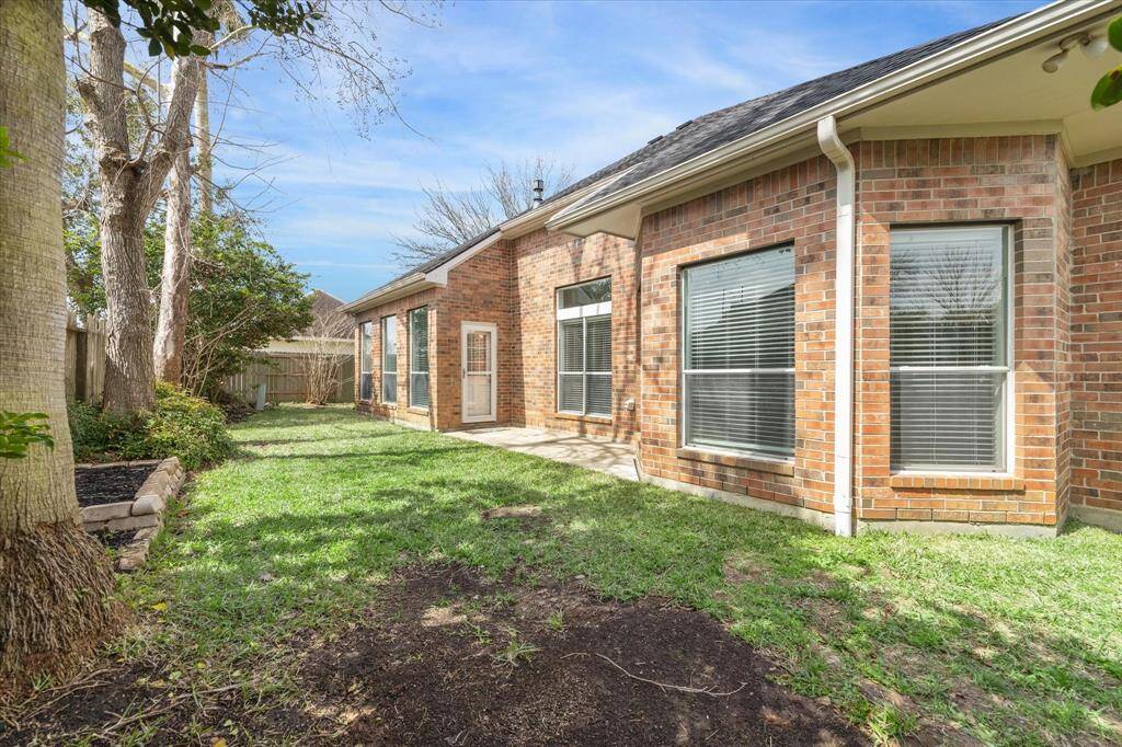Backyard is the perfect space with minimal mowing but plenty of space for children and your four legged furry friends!