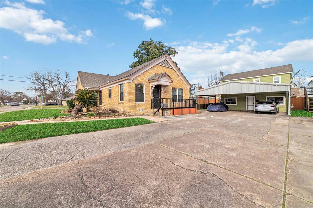 The property offers a main building as well as garage apartment to generate passive income.